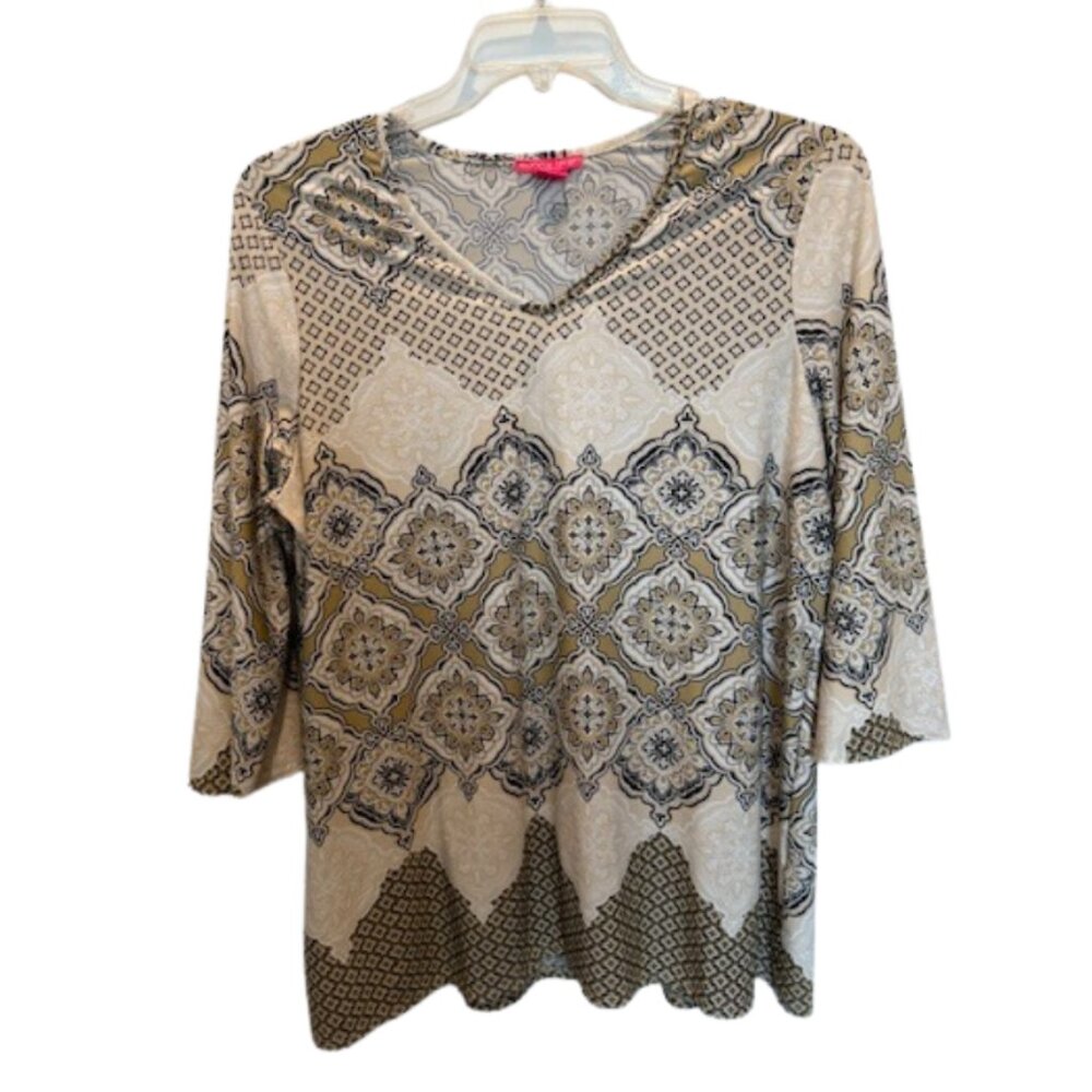Sunny Leigh Women's Size 1X V-Neck Top – Boho